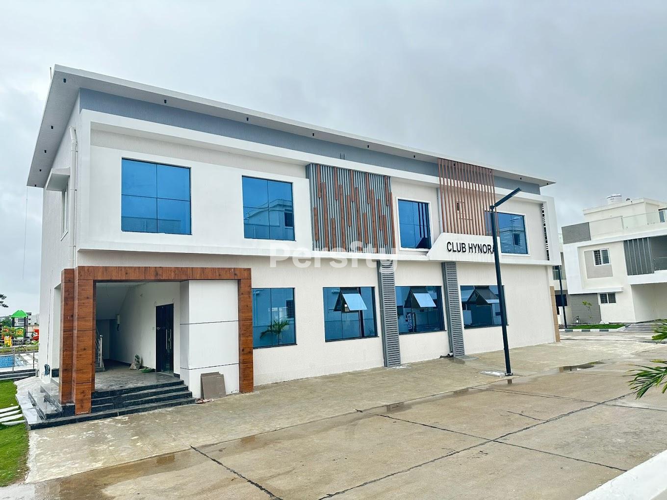 APR Vaarahi Praveens Hynora